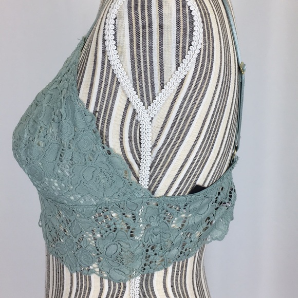 VICTORIA’s SECRET bralette - Picture 3 of 4